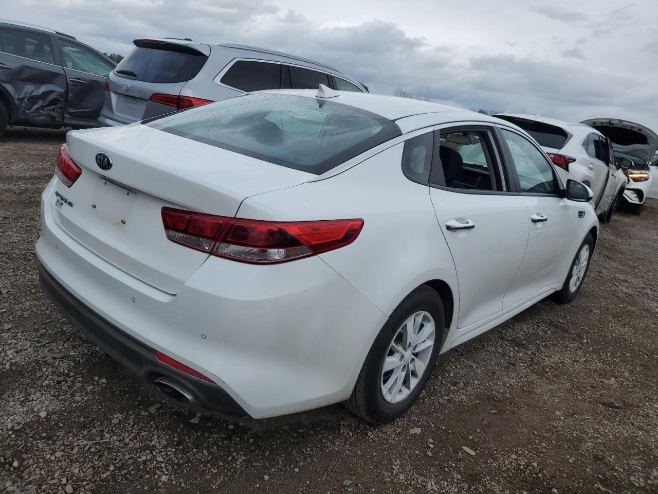 Kia Optima Lx Image 5