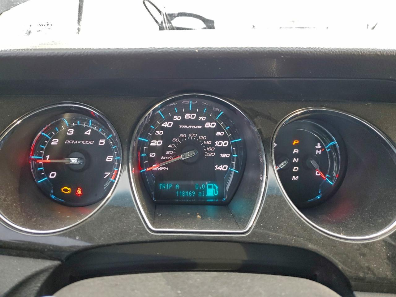 Ford Taurus Limited Image 12