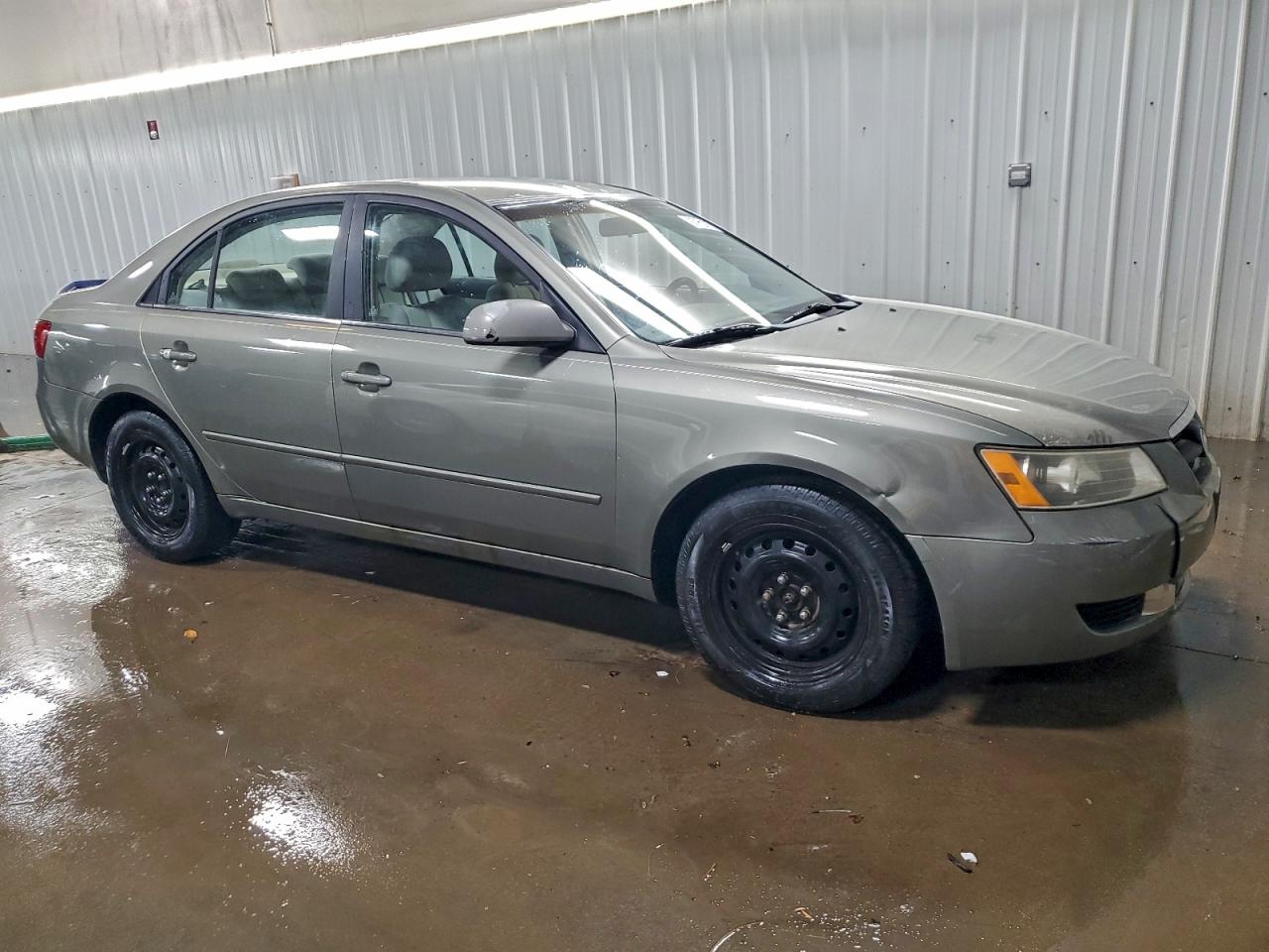 Hyundai SONATA Gls Image 3