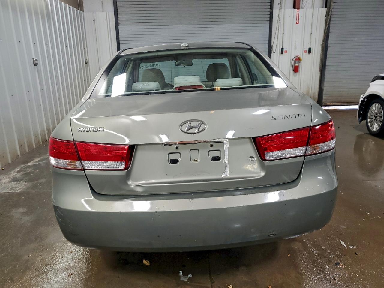 Hyundai SONATA Gls Image 12