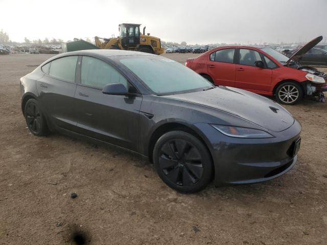 Tesla Model 3 Image 10