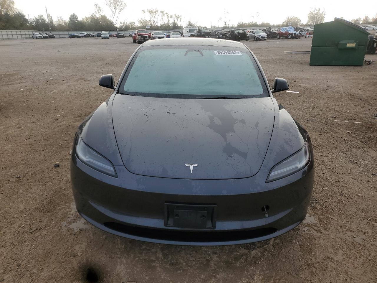 Tesla Model 3 Image 8