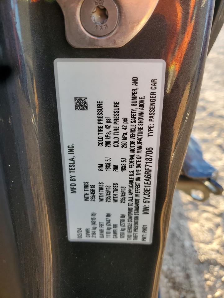 Tesla Model 3 Image 2