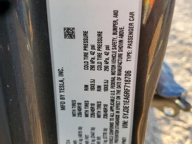 Tesla Model 3 Image 2