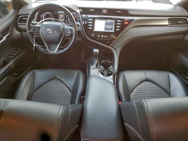 Toyota Camry L Image 3