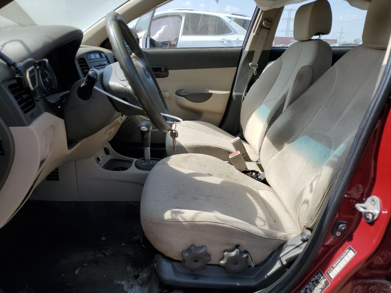 Hyundai ACCENT Gls Image 5