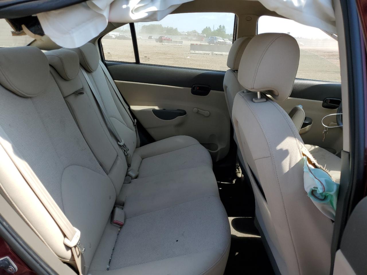 Hyundai ACCENT Gls Image 4