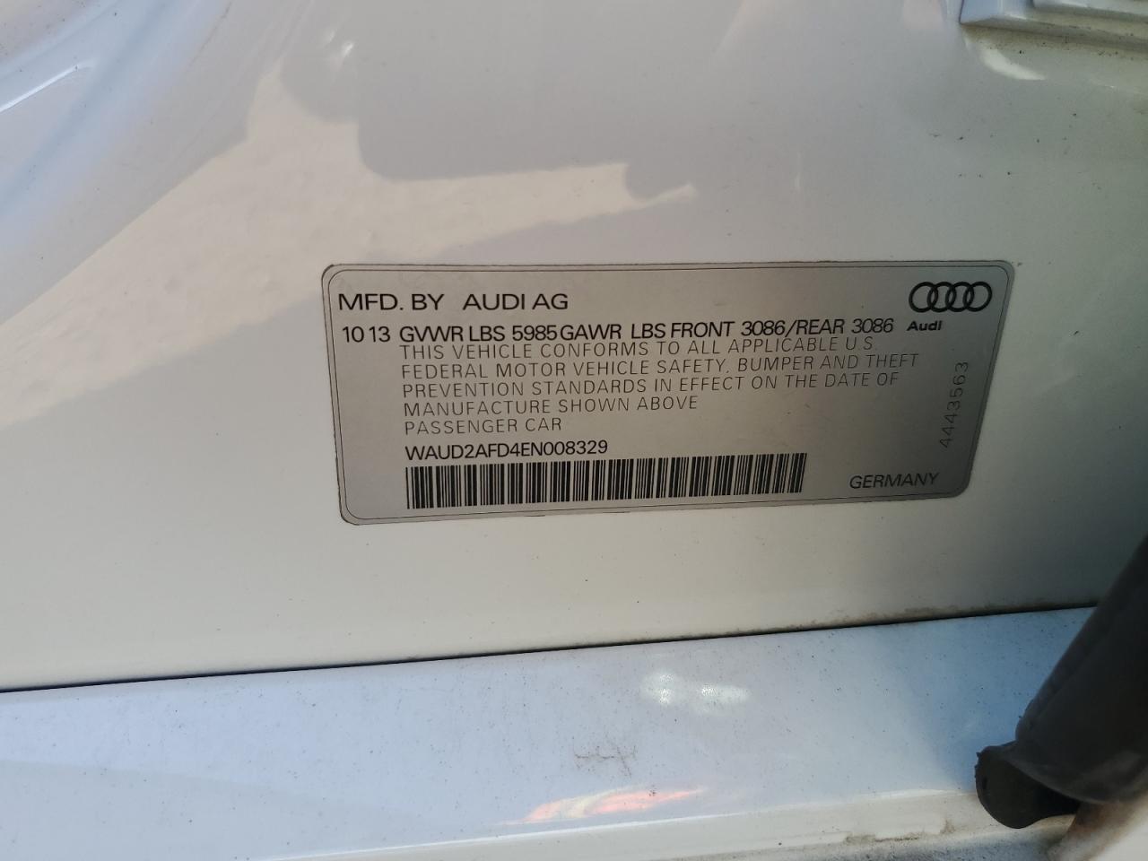 Audi S8 Quattro Image 10