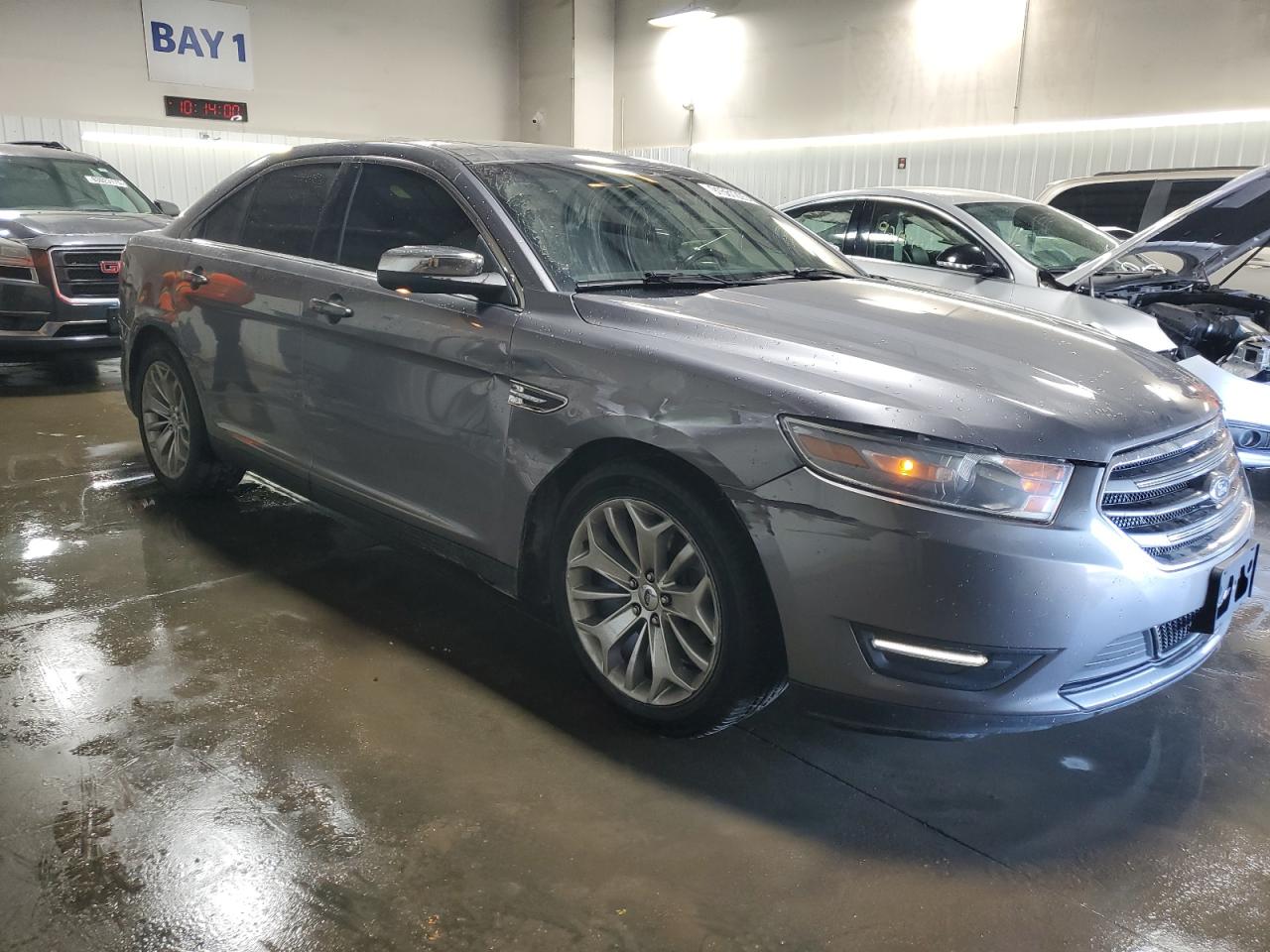 Ford Taurus Limited Image 9