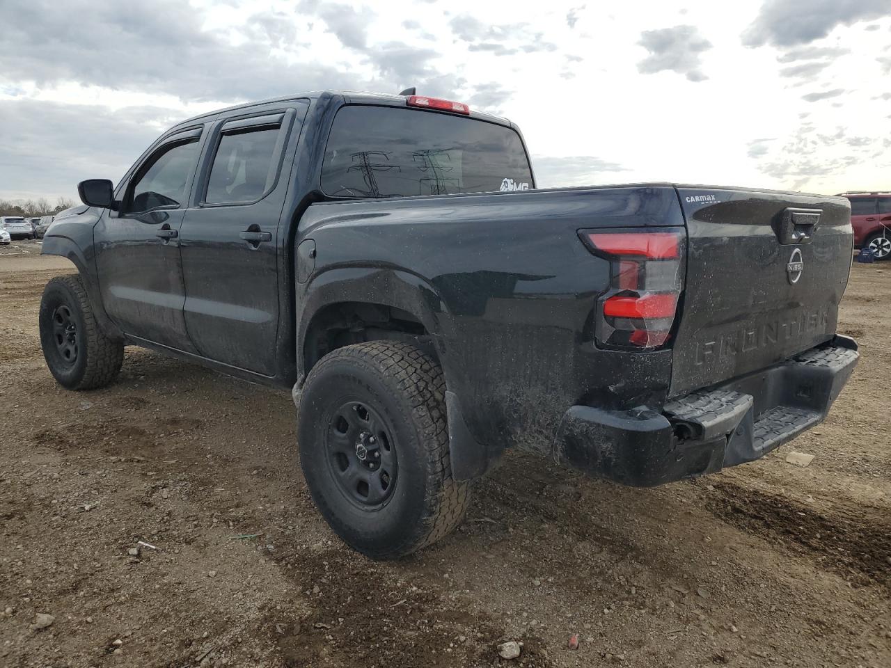 Nissan Frontier S Image 2