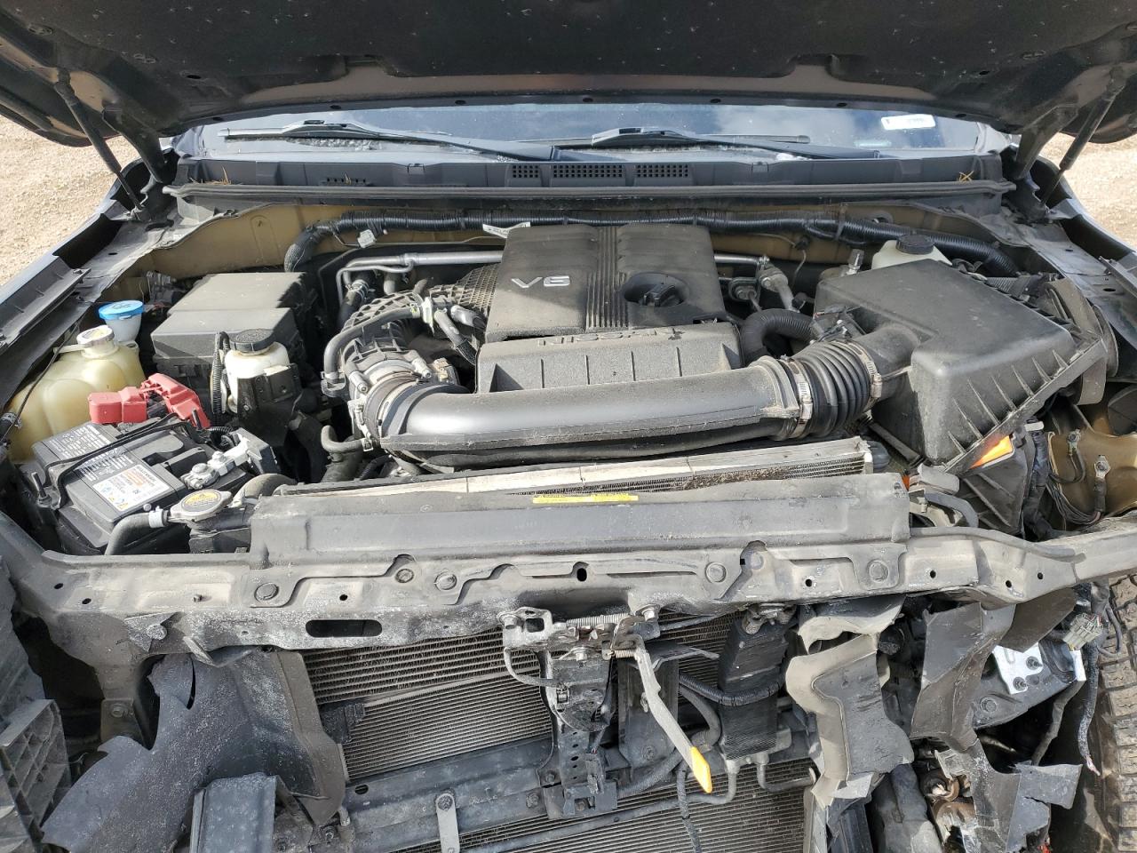 Nissan Frontier S Image 11