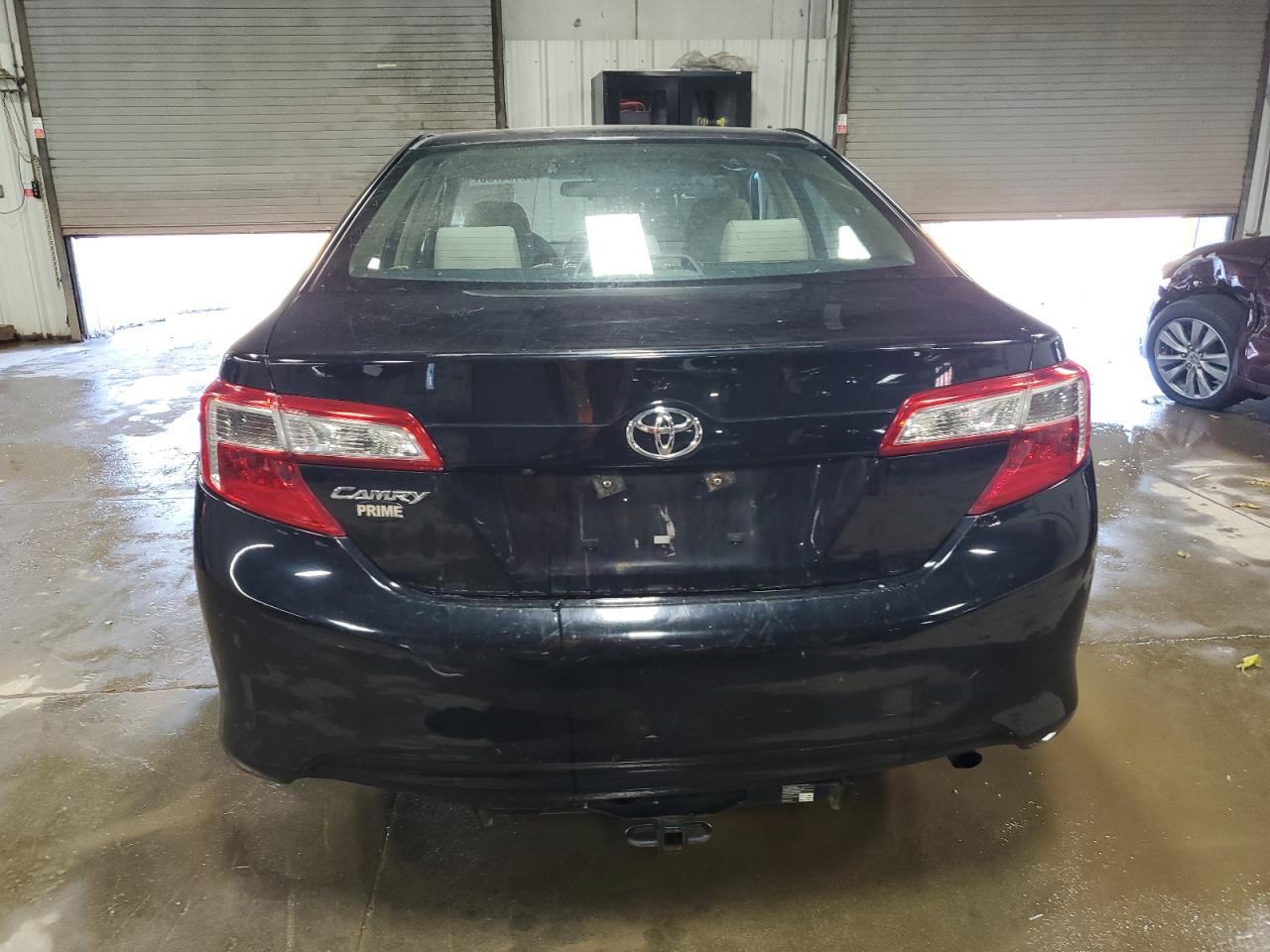 Toyota Camry L Image 3