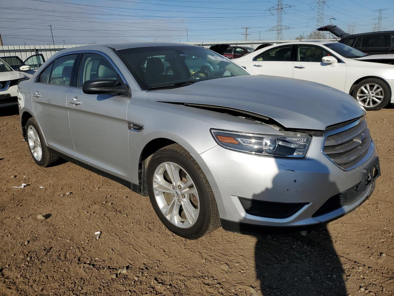Ford Taurus Se Image 3