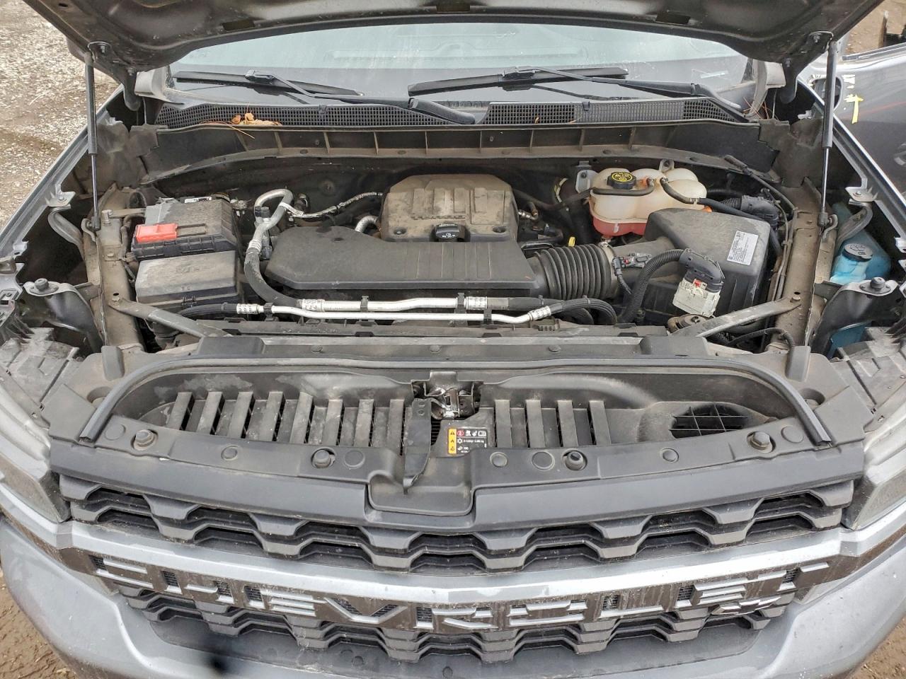 Chevrolet Silverado K1500 Custom Image 6