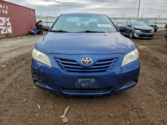 Toyota Camry Base Image 11