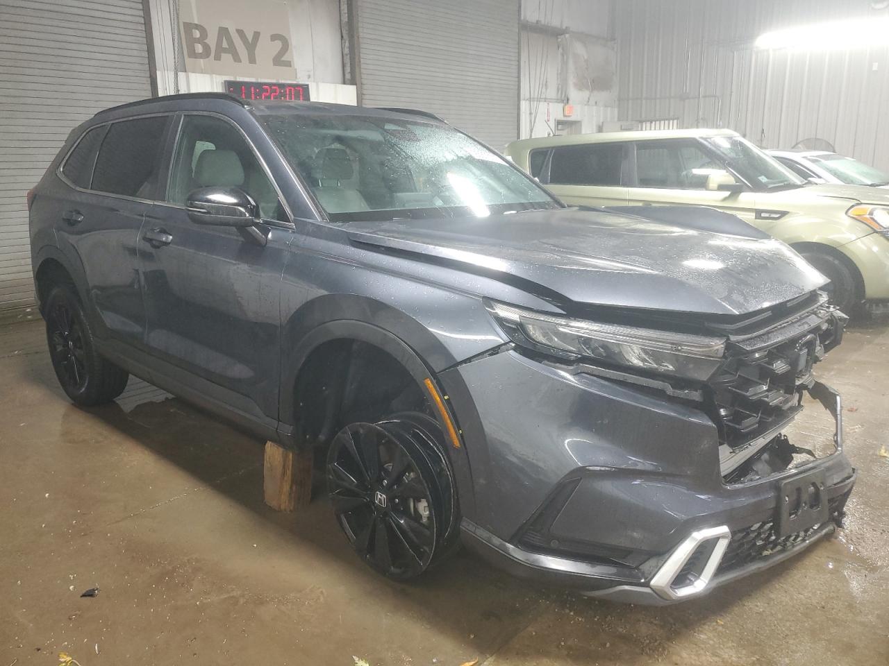 Honda Crv Sport Touring Image 2