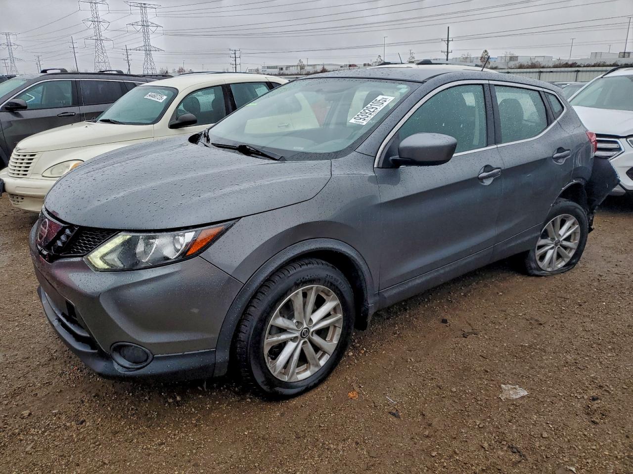 Nissan Rogue S Image 1