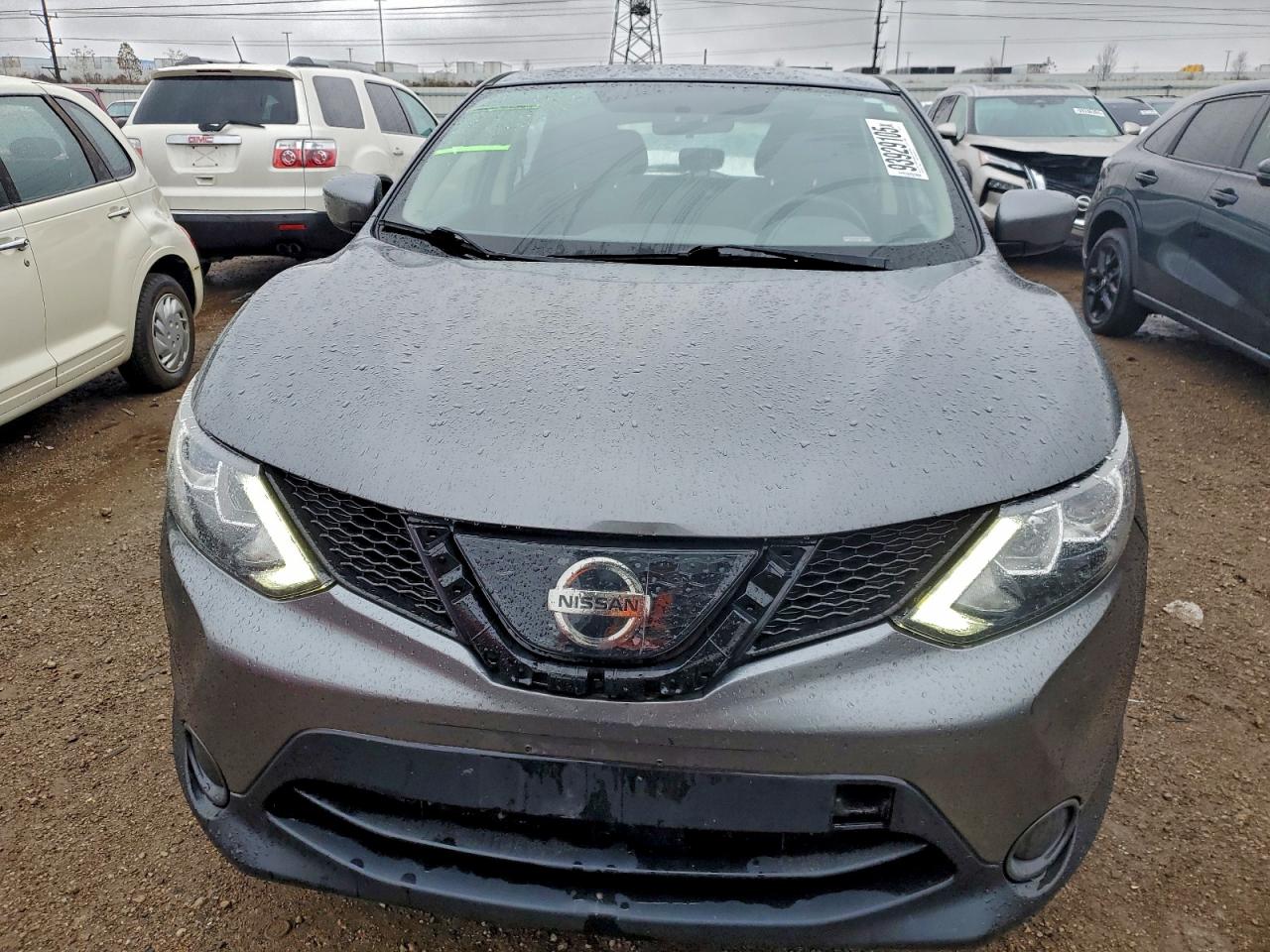 Nissan Rogue S Image 5
