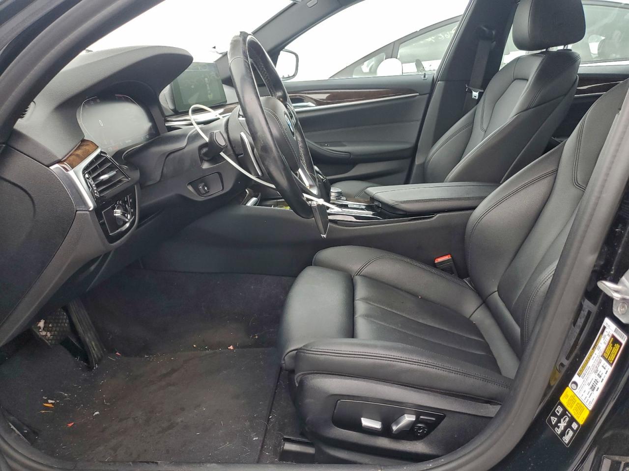 BMW 5 Series Xi Image 3