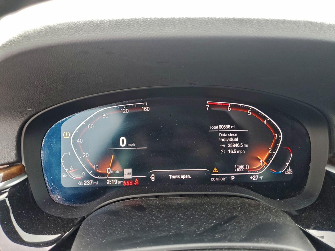 BMW 5 Series Xi Image 12