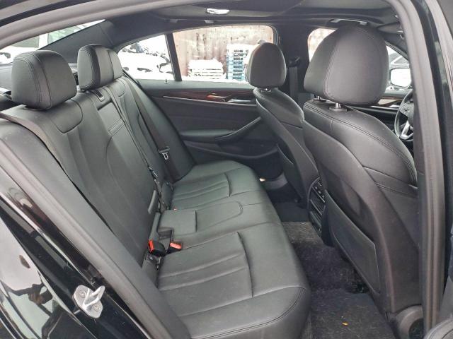 BMW 5 Series Xi Image 9