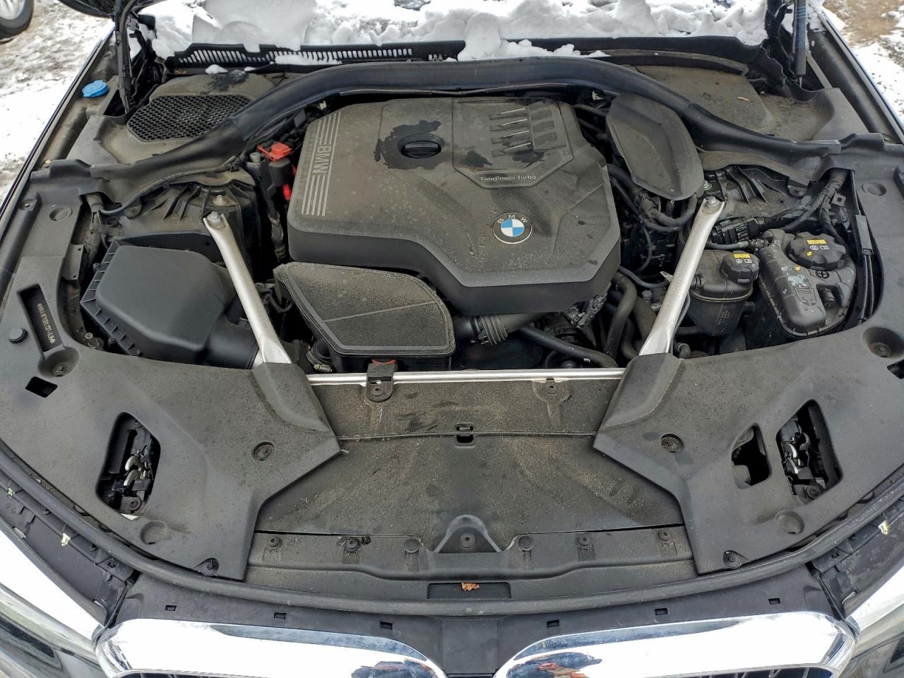 BMW 5 Series Xi Image 8