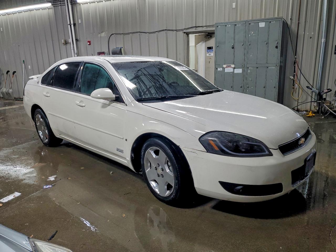 Chevrolet Impala Super Sport Image 12