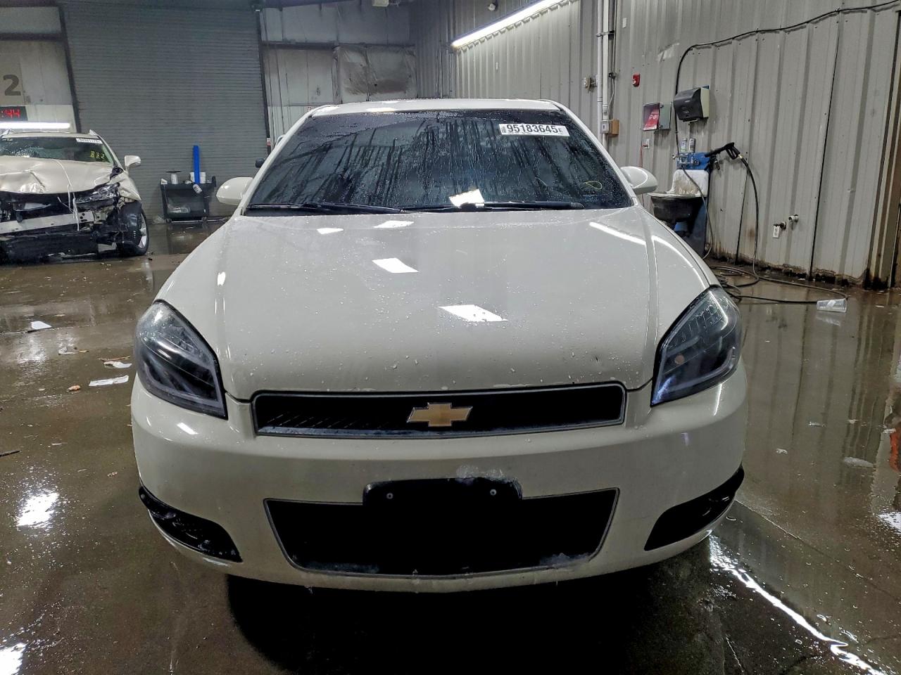 Chevrolet Impala Super Sport Image 3