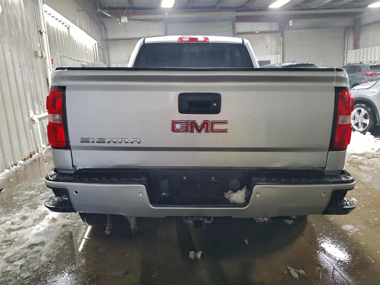 GMC Sierra K1500 Sle Image 10