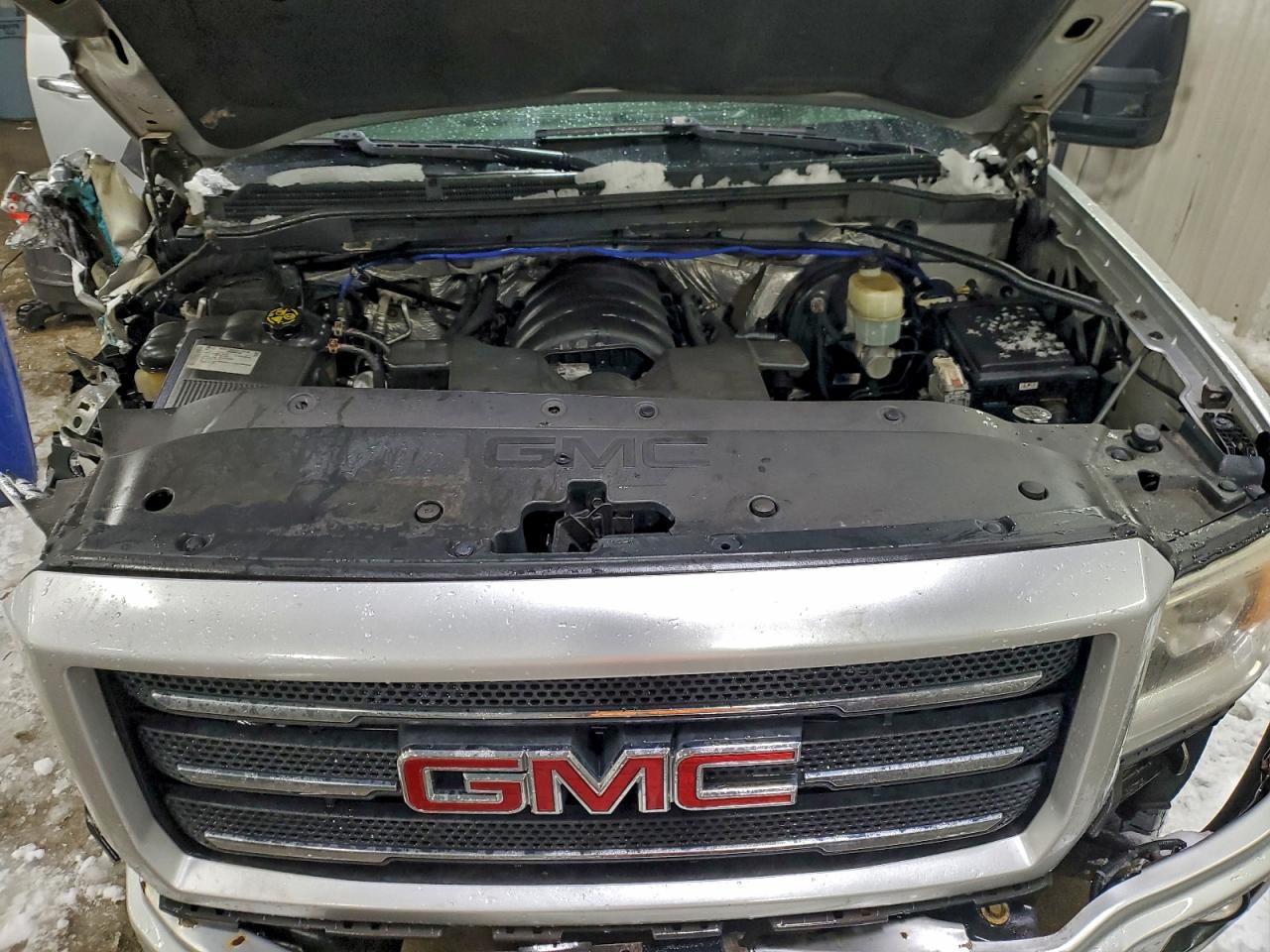 GMC Sierra K1500 Sle Image 12