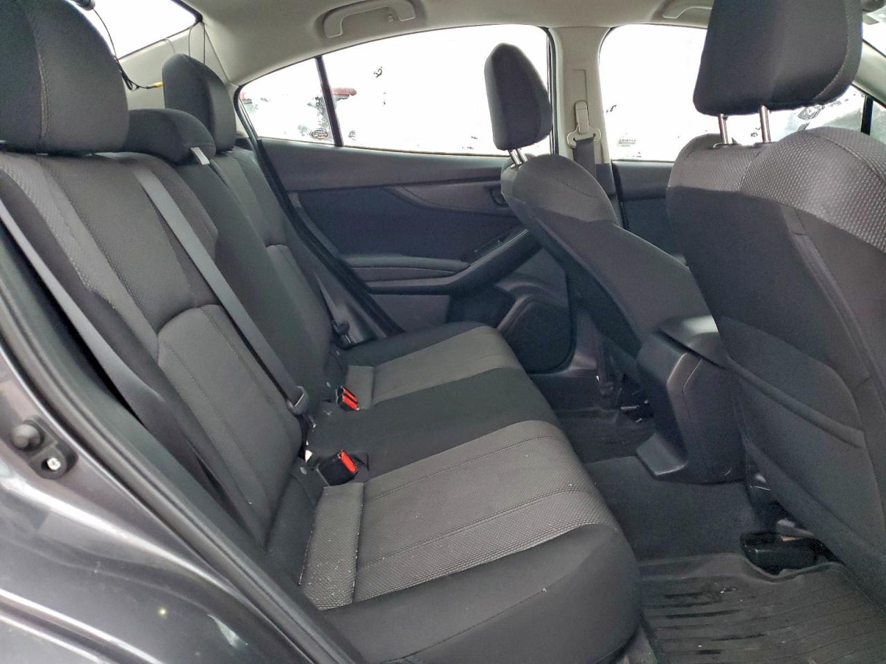 Subaru Impreza Premium Image 12