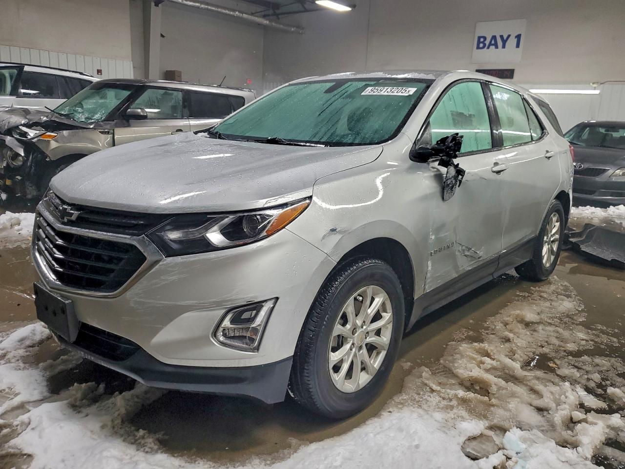 Chevrolet Equinox Ls Image 1
