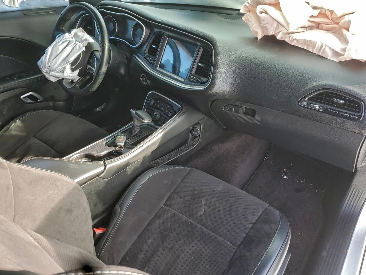 Dodge Challenger Gt Image 11