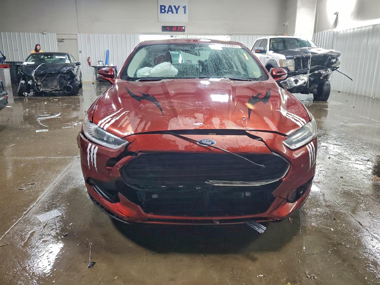 Ford Fusion Se Image 6