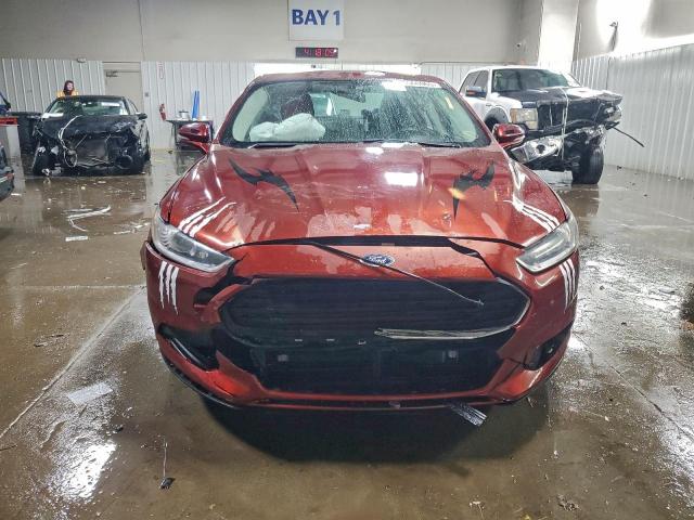 Ford Fusion Se Image 6
