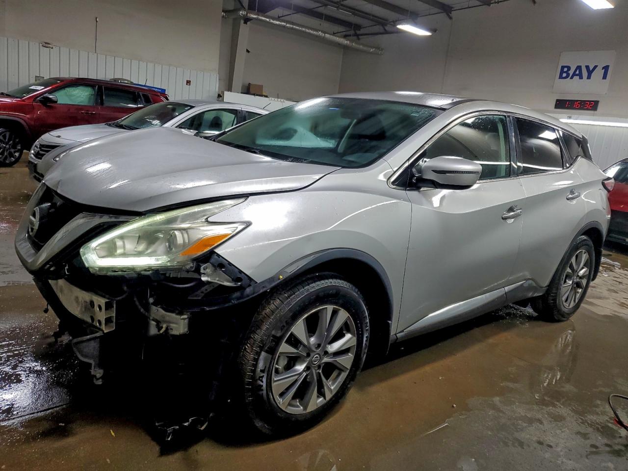 Nissan Murano S Image 1