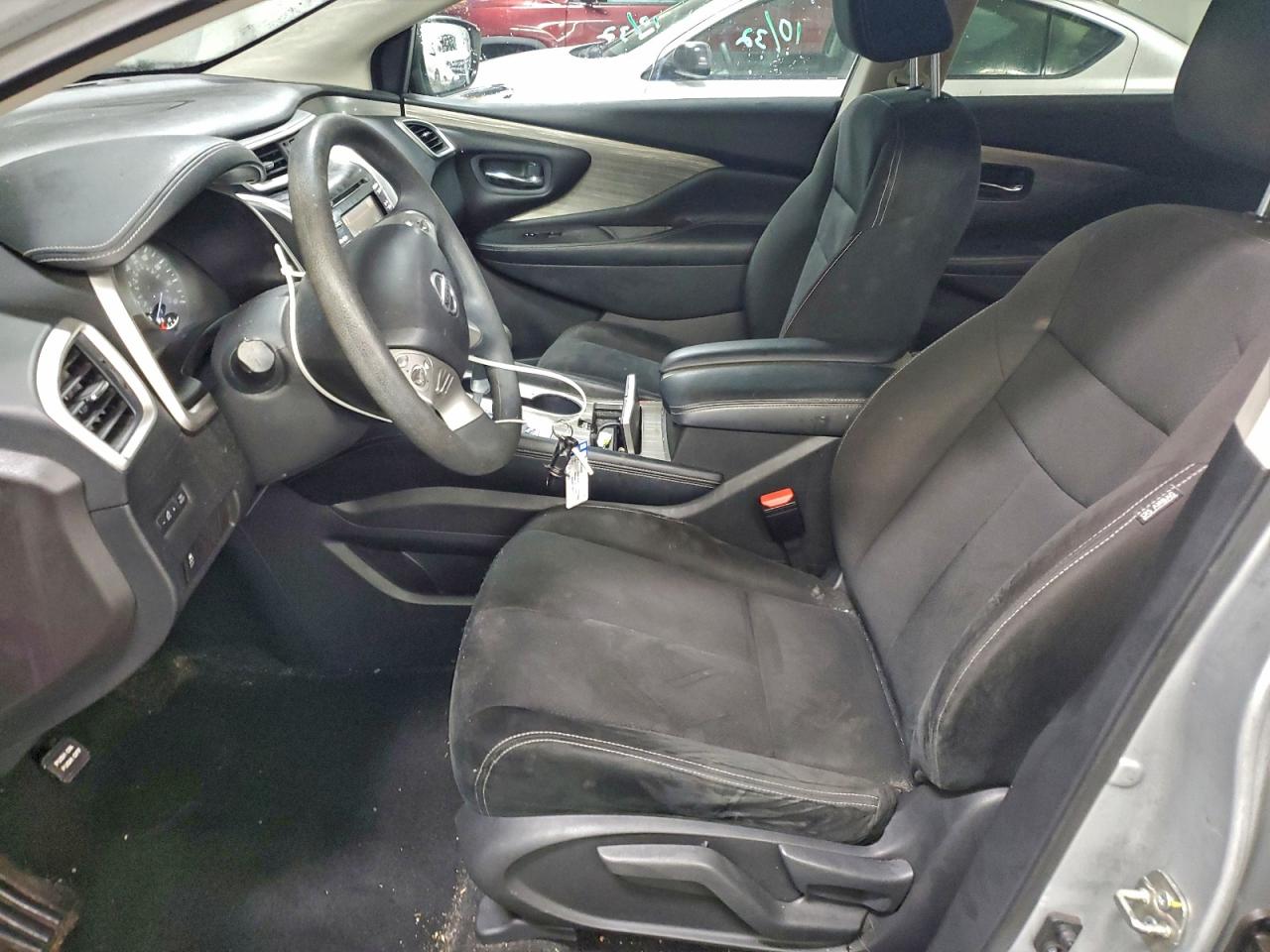 Nissan Murano S Image 6