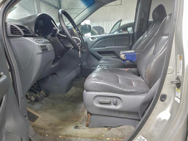 Honda Odyssey Touring Image 5