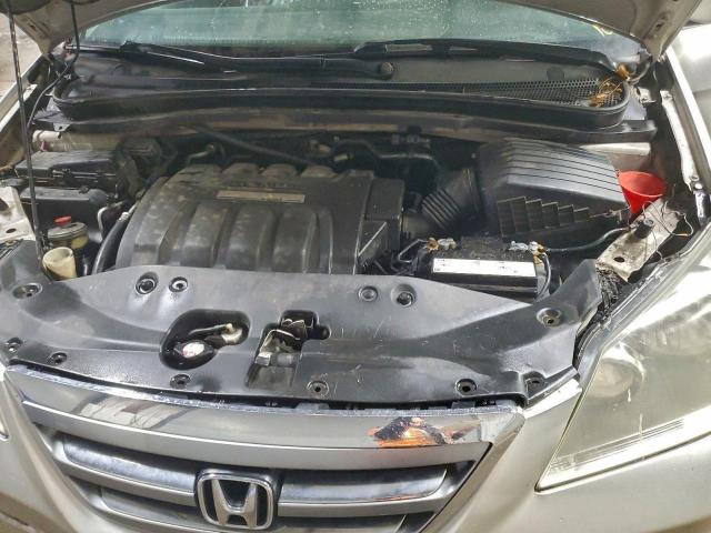 Honda Odyssey Touring Image 9