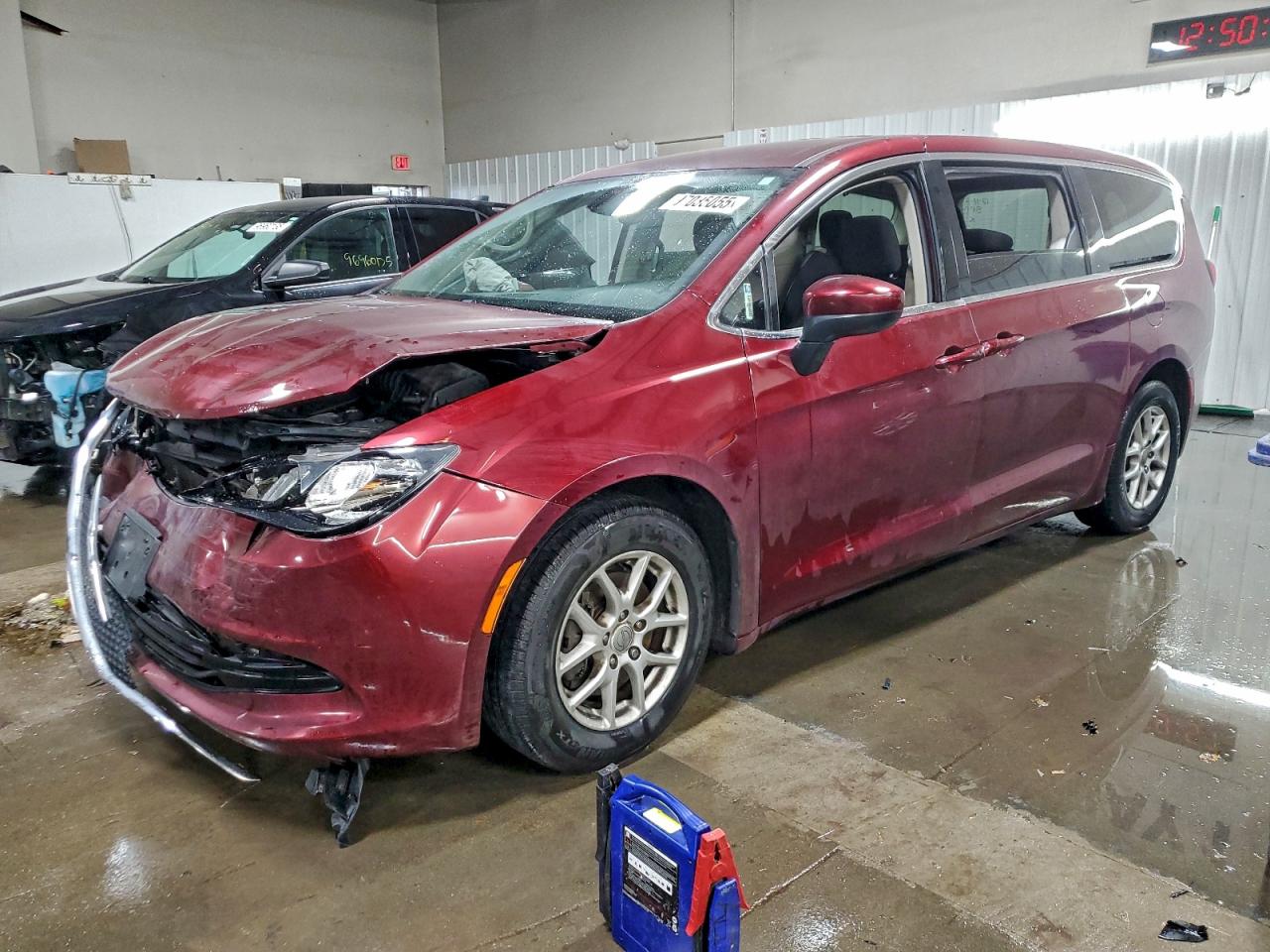 Chrysler Pacifica Lx Image 1