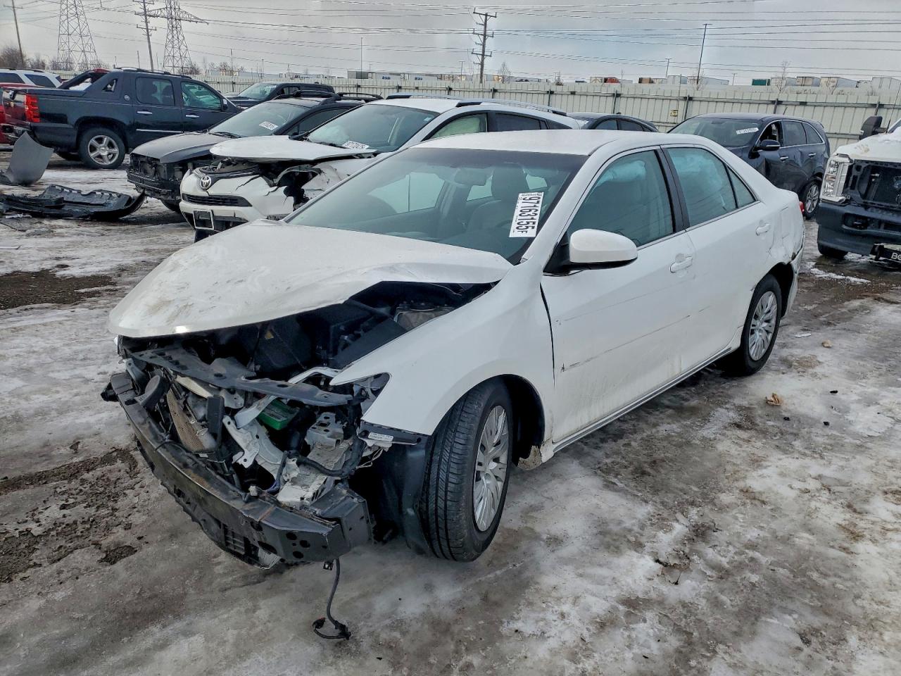 Toyota Camry L Image 1