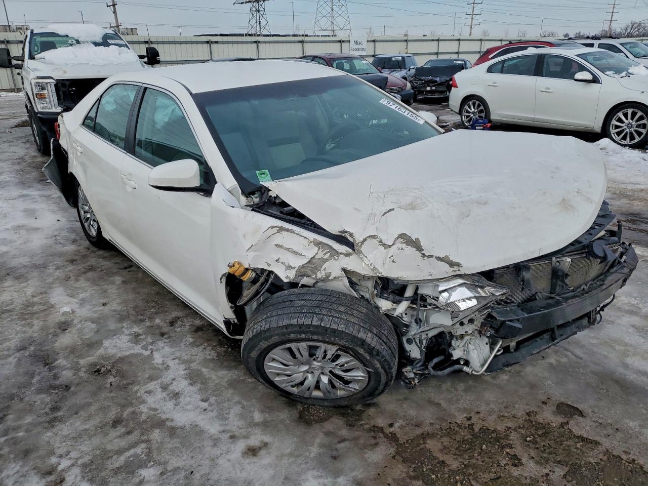 Toyota Camry L Image 5