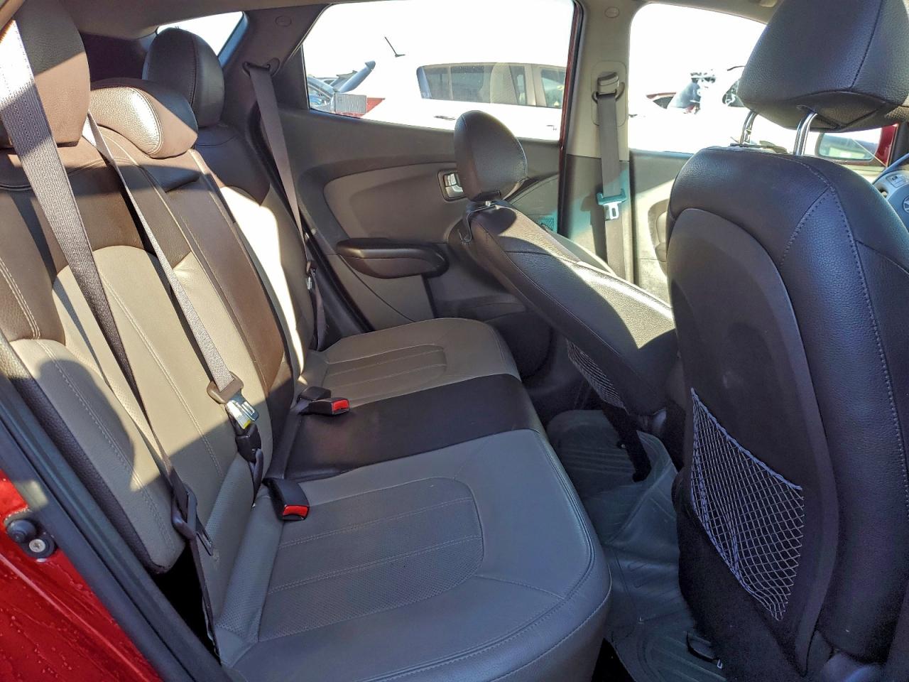 Hyundai TUCSON Gls Image 8