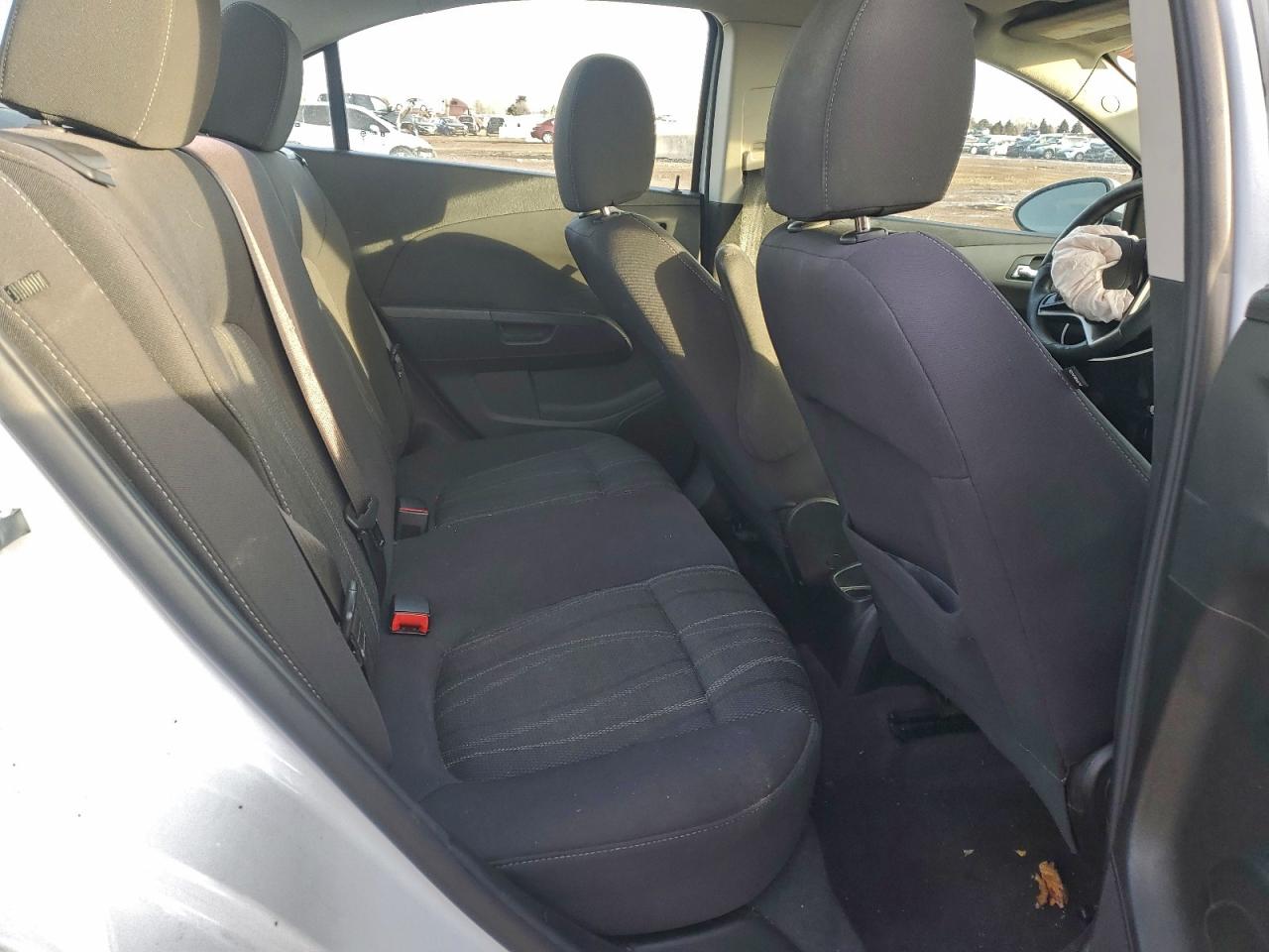 Chevrolet Sonic Lt Image 11