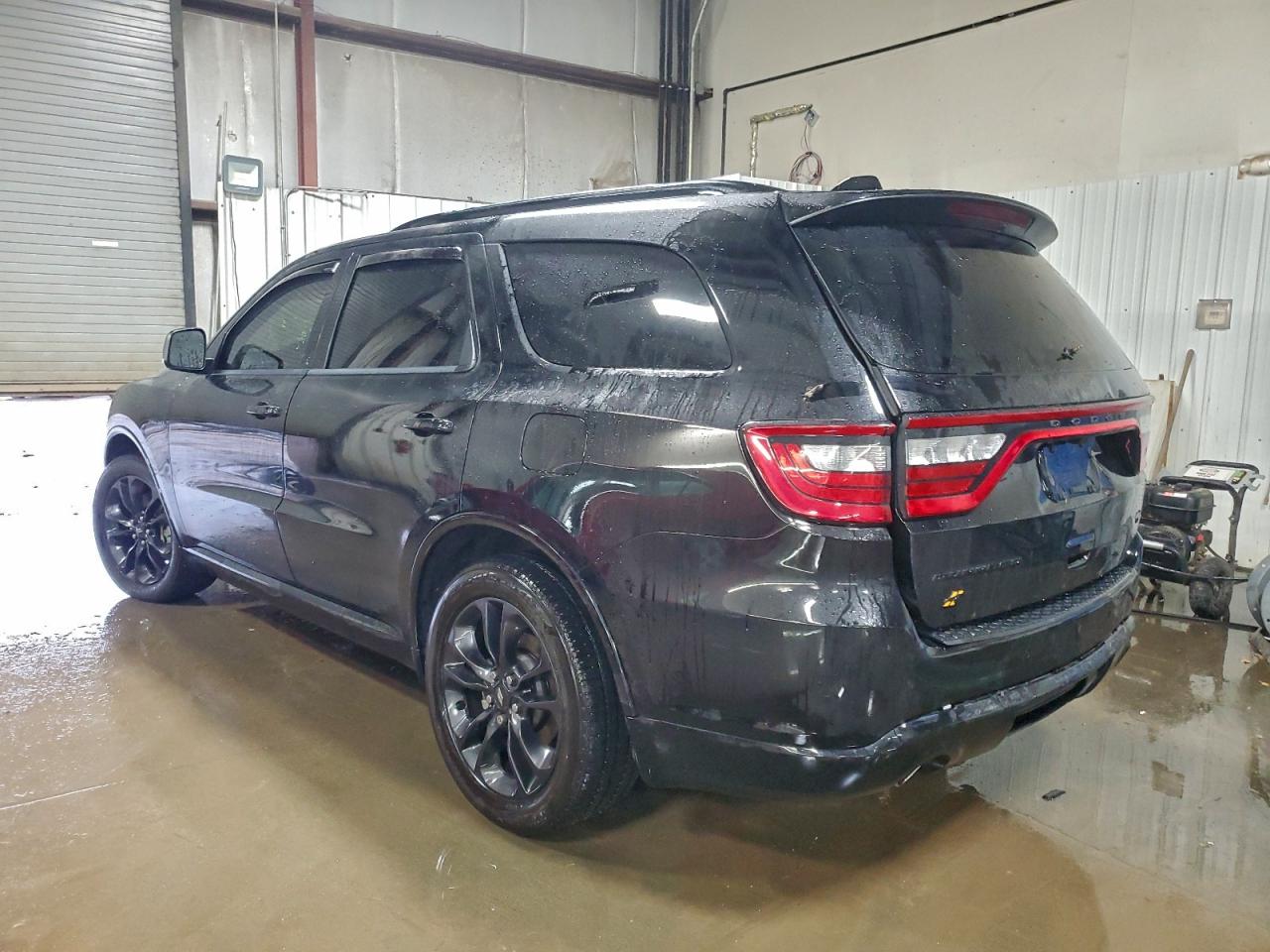 Dodge Durango R/t Image 3