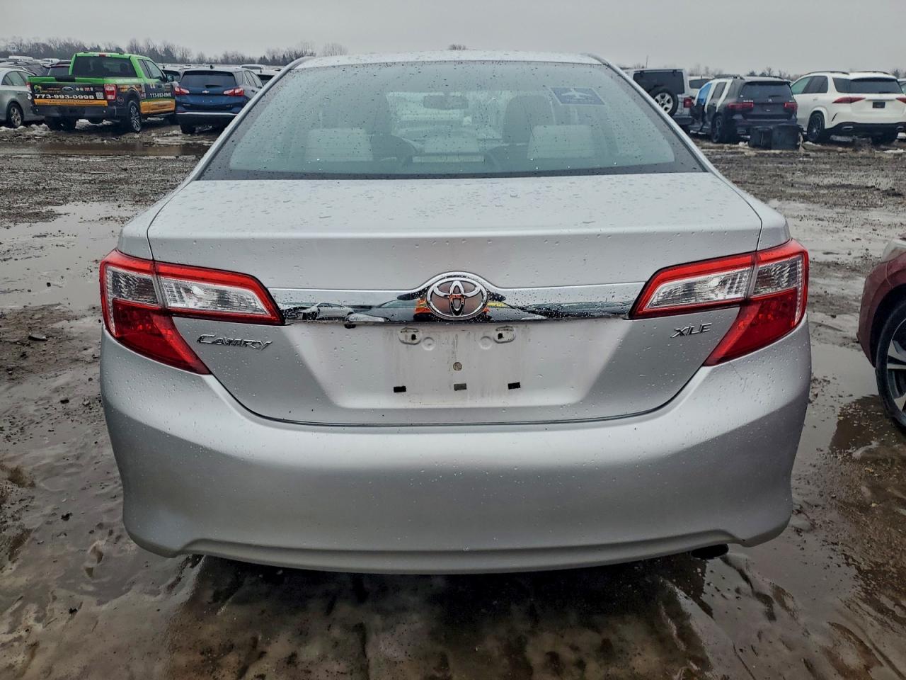 Toyota Camry L Image 5