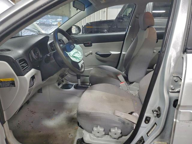 Hyundai ACCENT Gls Image 6