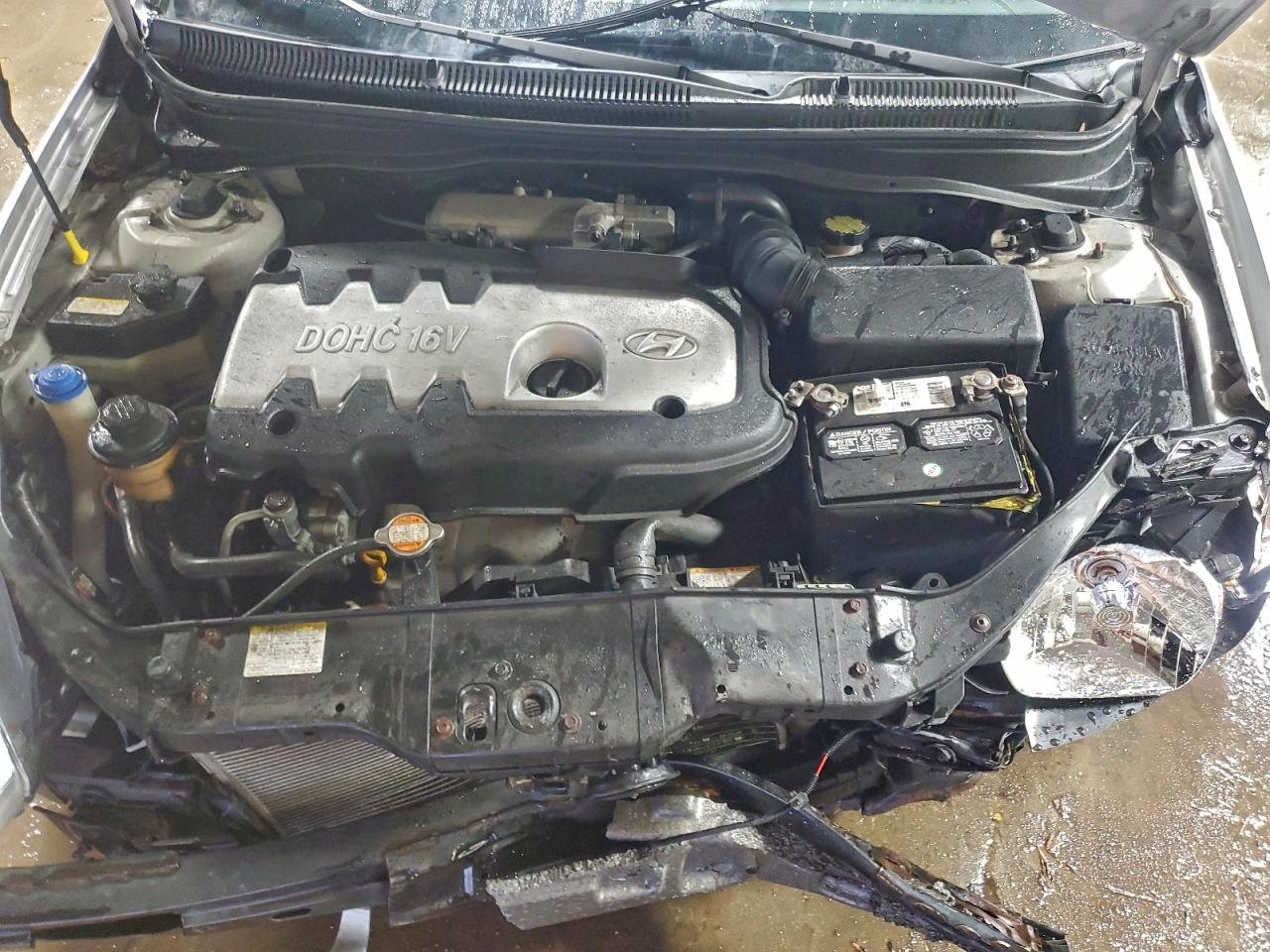 Hyundai ACCENT Gls Image 10