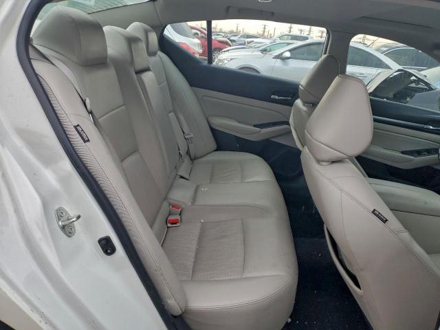 Nissan Altima Sl Image 13