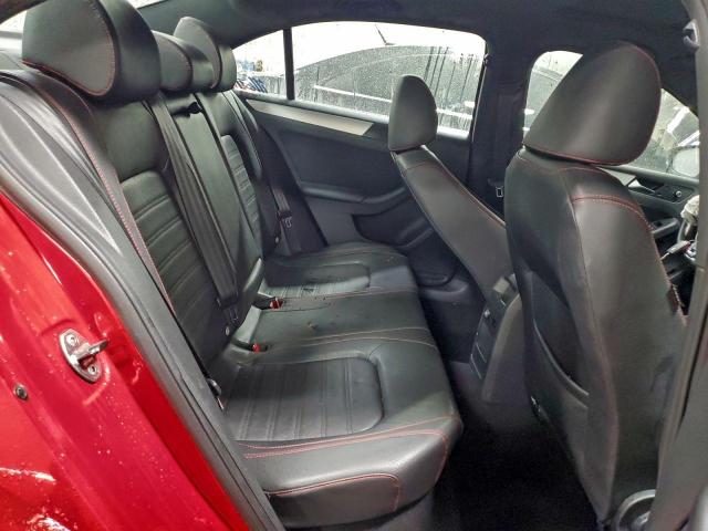 Volkswagen Jetta Gli Image 11